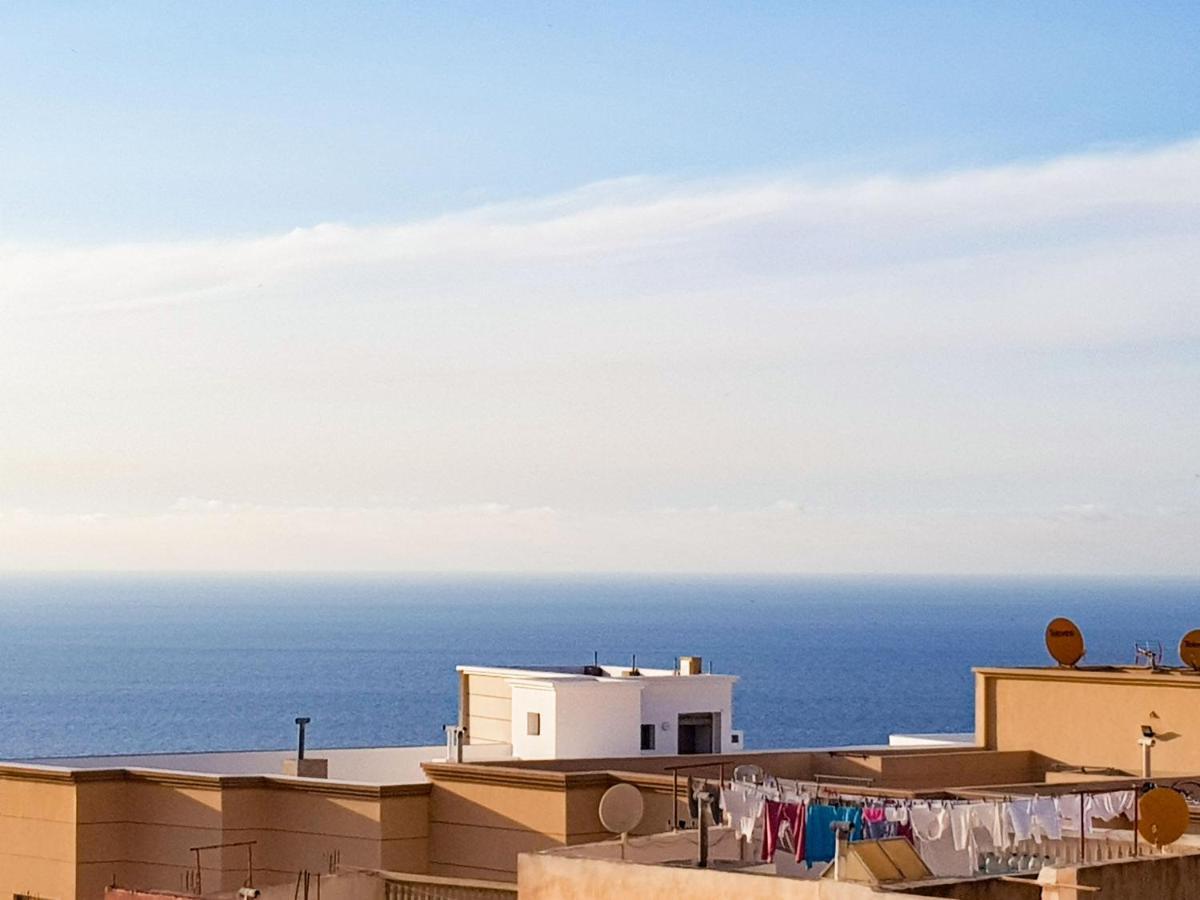 Mira Appartement -Lovely, Tidy & Close To Beaches And City Center Al-Ḥoseyma Esterno foto